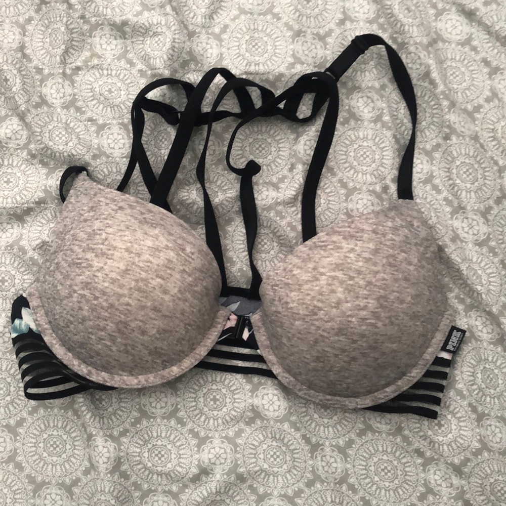 Victoria’s Secret PINK push-up bra